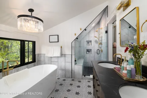 $3,750,000 | 6900 Paintbrush Trail, Wilson, WY 83014