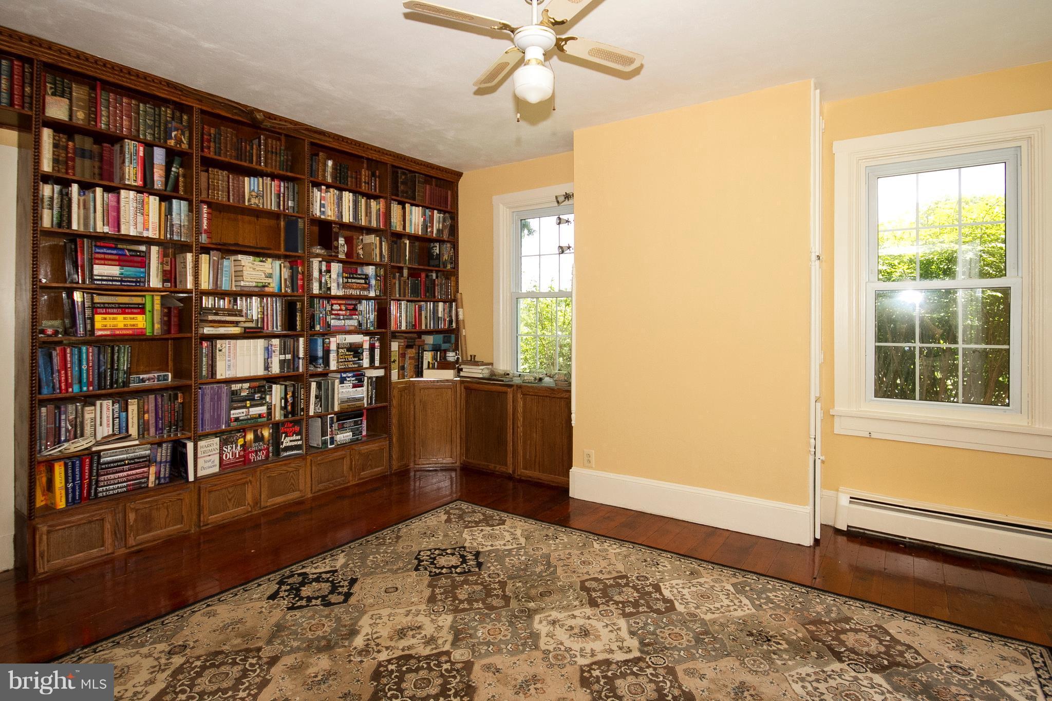2120 Shuresville Road Darlington, MD 21034 - Photo 3 of 27 Living Room
