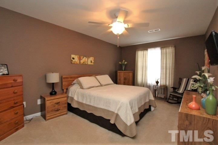 2520 Asher View Court Raleigh, NC 27606 - Photo 19 of 24 Gallery Image 19