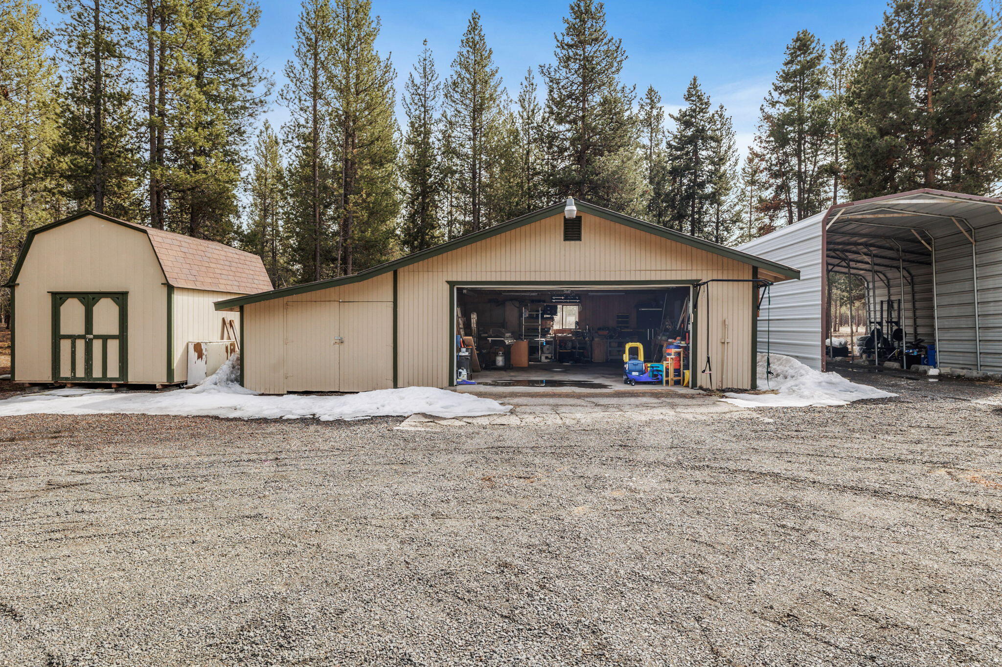 52737 Day Road La Pine, OR 97739 - Photo 21 of 24 2023_04_13_52737_day_rd_la_pine-25