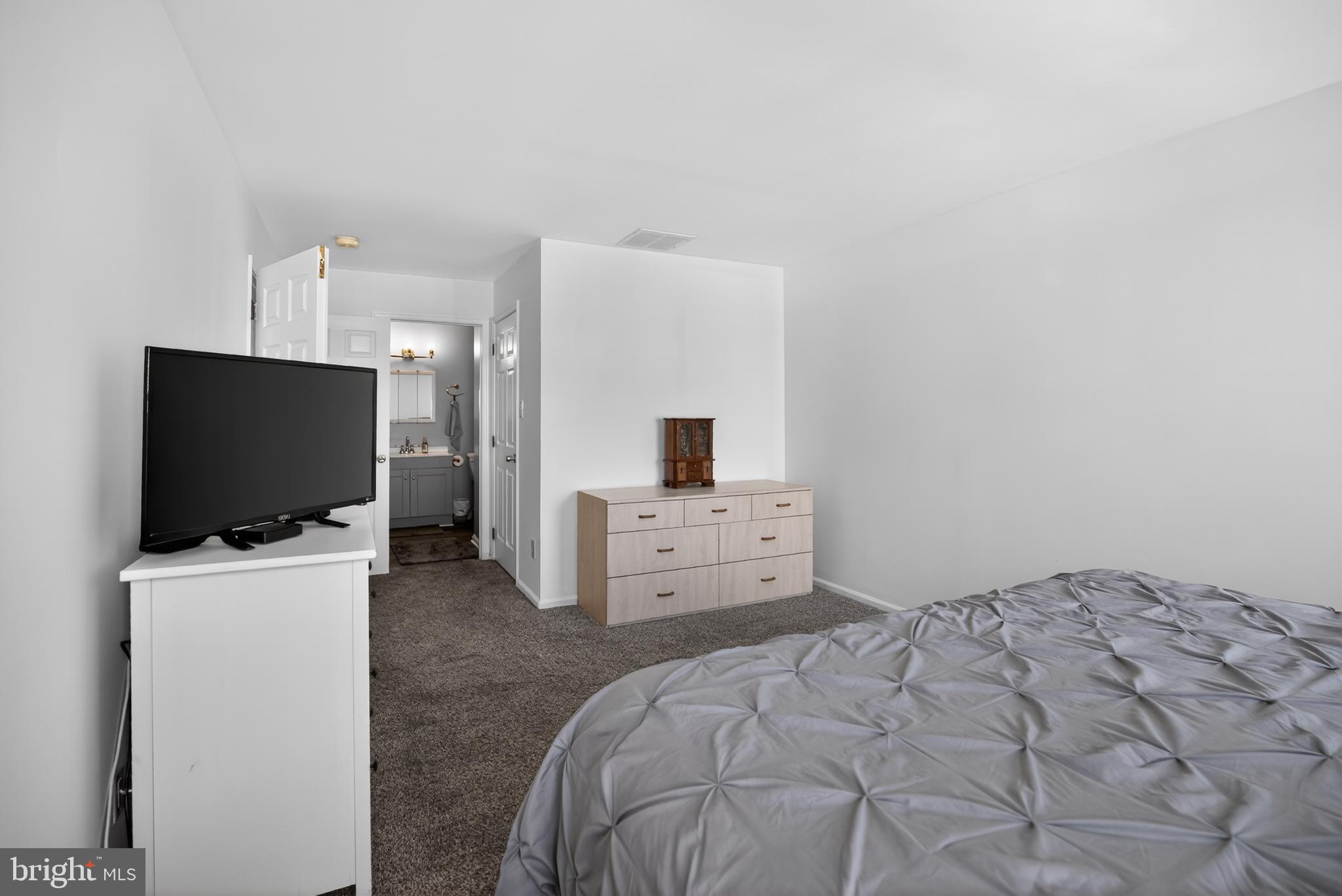 105 Cinnamon Road West Deptford, NJ 08086 - Photo 29 of 35