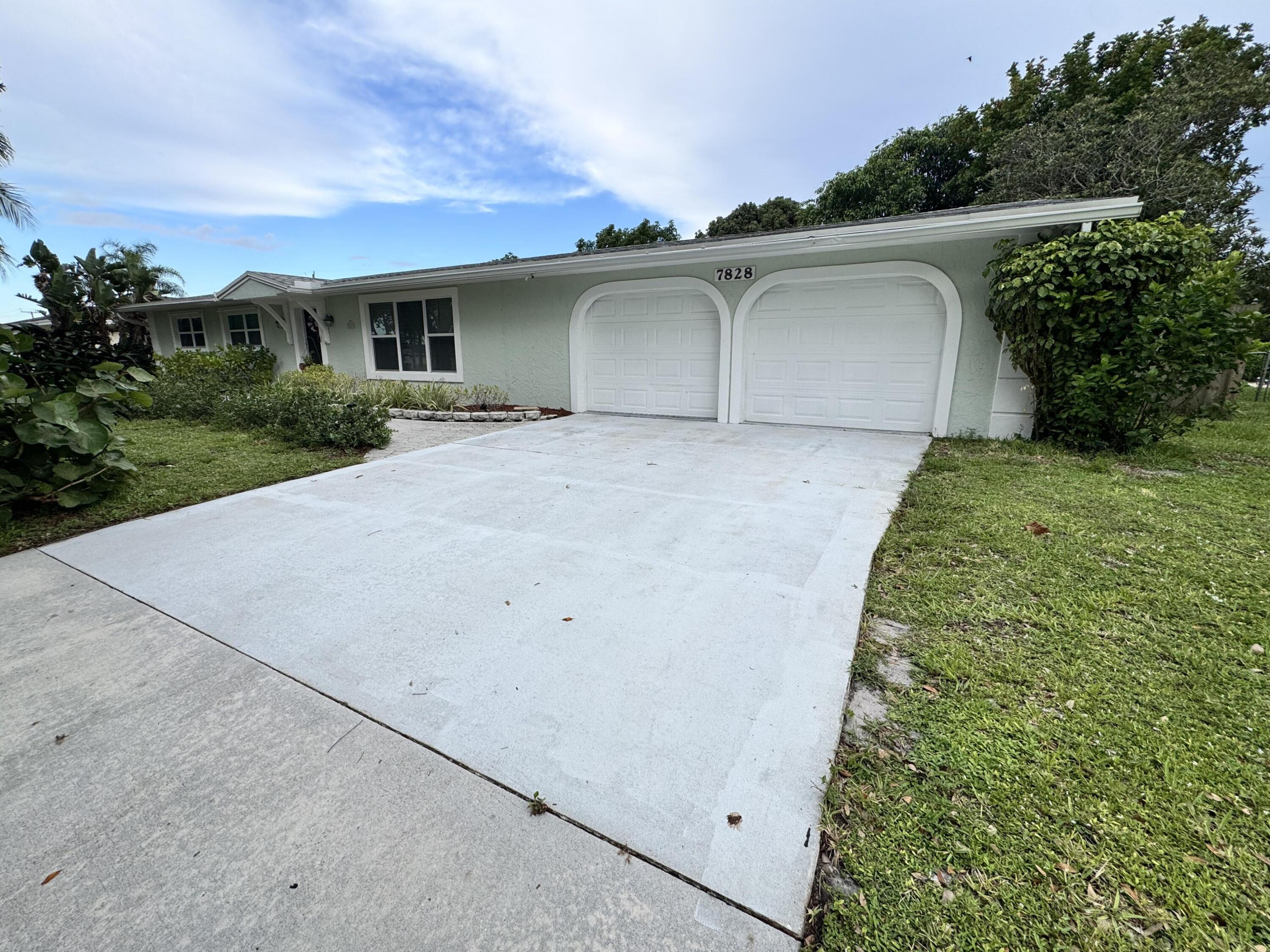 7828 St Andrews Road Lake Worth, FL 33467 - Photo 15 of 32 14_beyc6a3c3435deb34