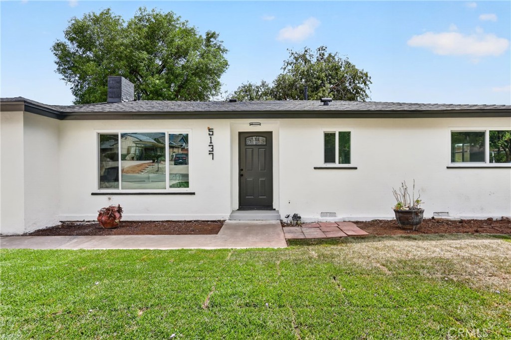 5137 Peacock Lane Riverside, CA 92505 - Photo 10 of 69