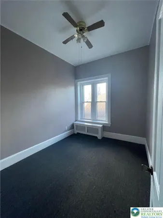 $900 | 220 Iron Street, Unit 2, Lehighton, PA 18235