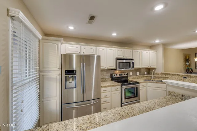 $279,900 | 405 Old Grist Mill Boulevard, Unit 405, Gray, TN 37615