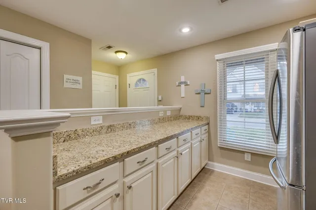 $279,900 | 405 Old Grist Mill Boulevard, Unit 405, Gray, TN 37615