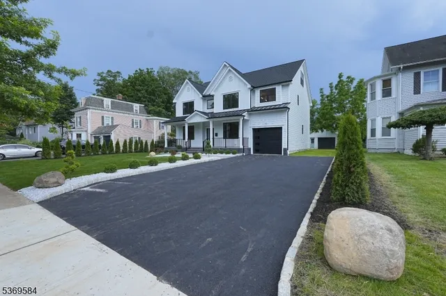 a view of outdoor space yard deck and lake view