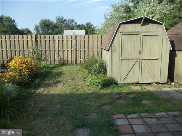 111 Stonegate Road Quakertown, PA 18951 - Photo 3 of 14 Back Yard