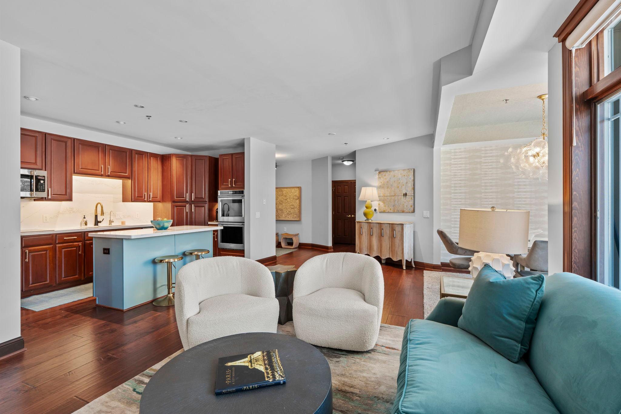 408 Parkers Lake Road, Unit 107 Minnetonka, MN 55391 - Photo 12 of 76