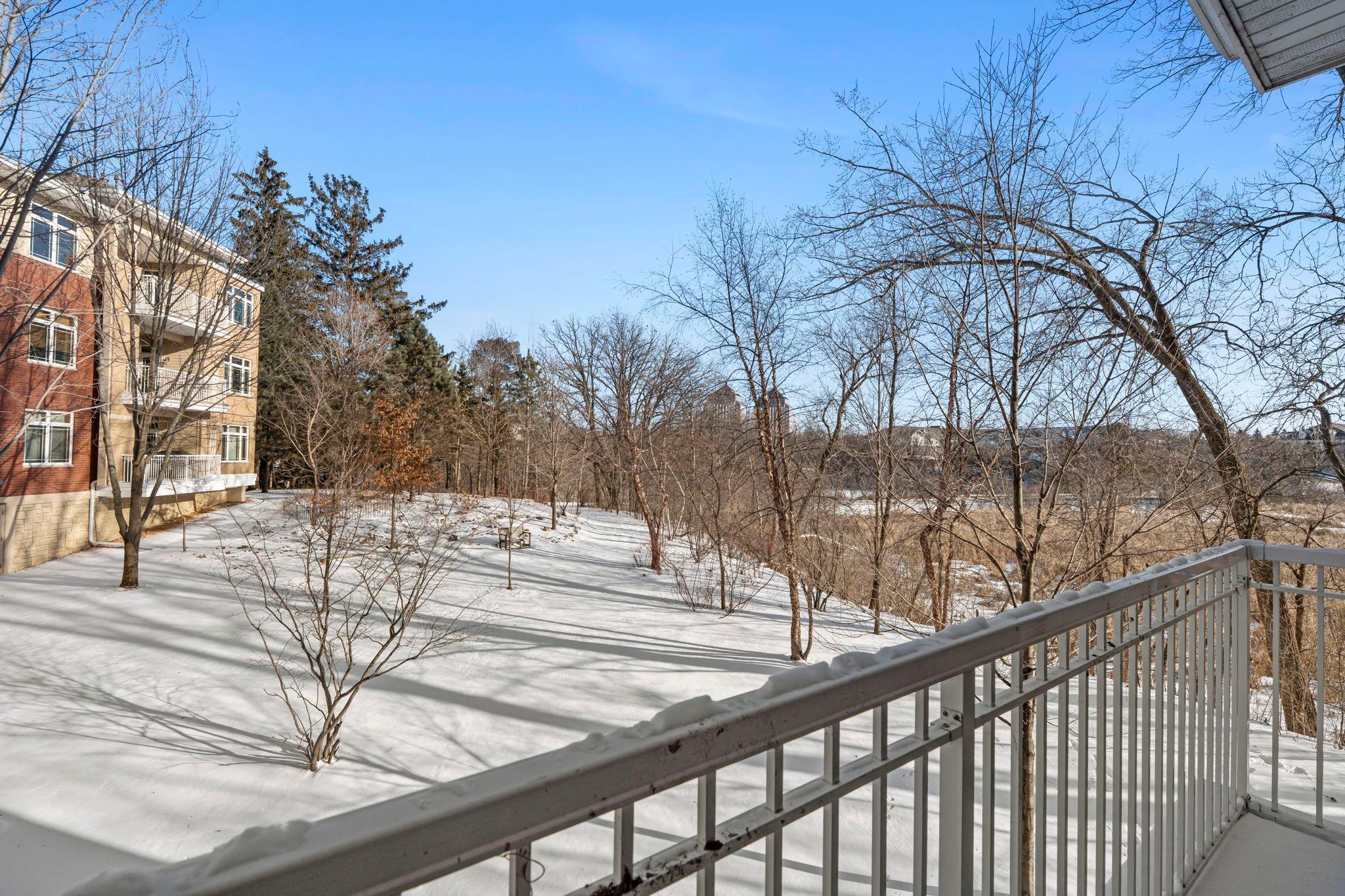 408 Parkers Lake Road, Unit 107 Minnetonka, MN 55391 - Photo 16 of 76