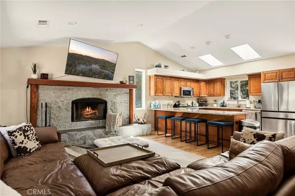 $825,000 | 434 Klamath Drive, Lake Arrowhead, CA 92352