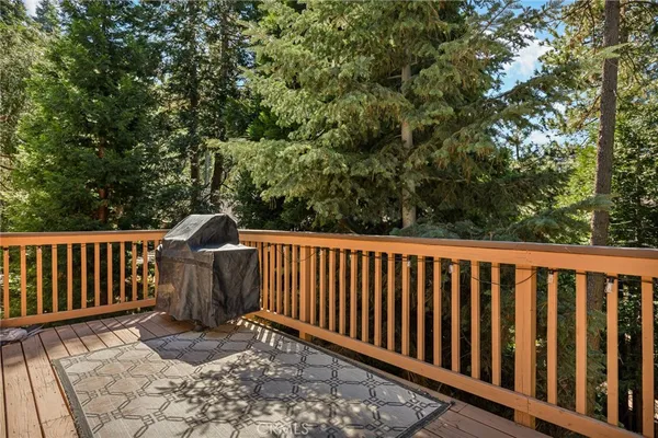 $825,000 | 434 Klamath Drive, Lake Arrowhead, CA 92352