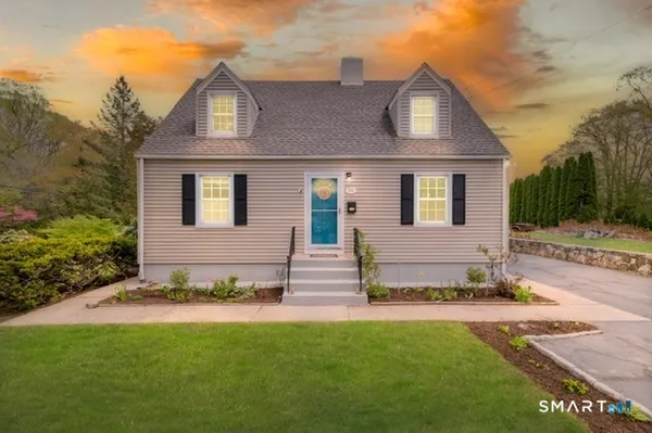 $725,000 | 93 Haig Avenue, Stamford, CT 06905