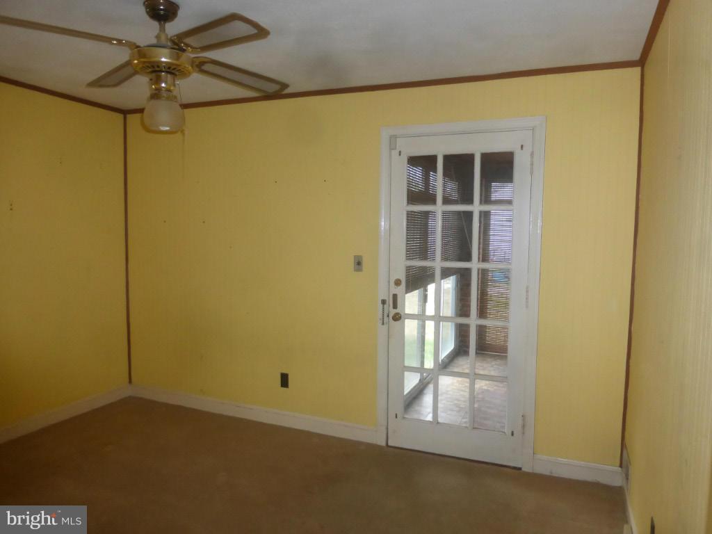 11805 Judson Road Silver Spring, MD 20902 - Photo 13 of 21 Bedroom