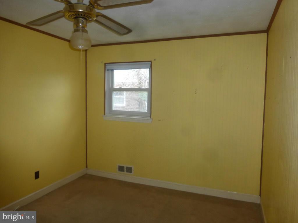 11805 Judson Road Silver Spring, MD 20902 - Photo 14 of 21 Bedroom