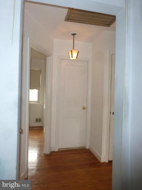 11805 Judson Road Silver Spring, MD 20902 - Photo 16 of 21 Interior (General)