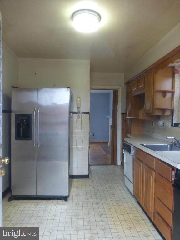 11805 Judson Road Silver Spring, MD 20902 - Photo 8 of 21 Kitchen
