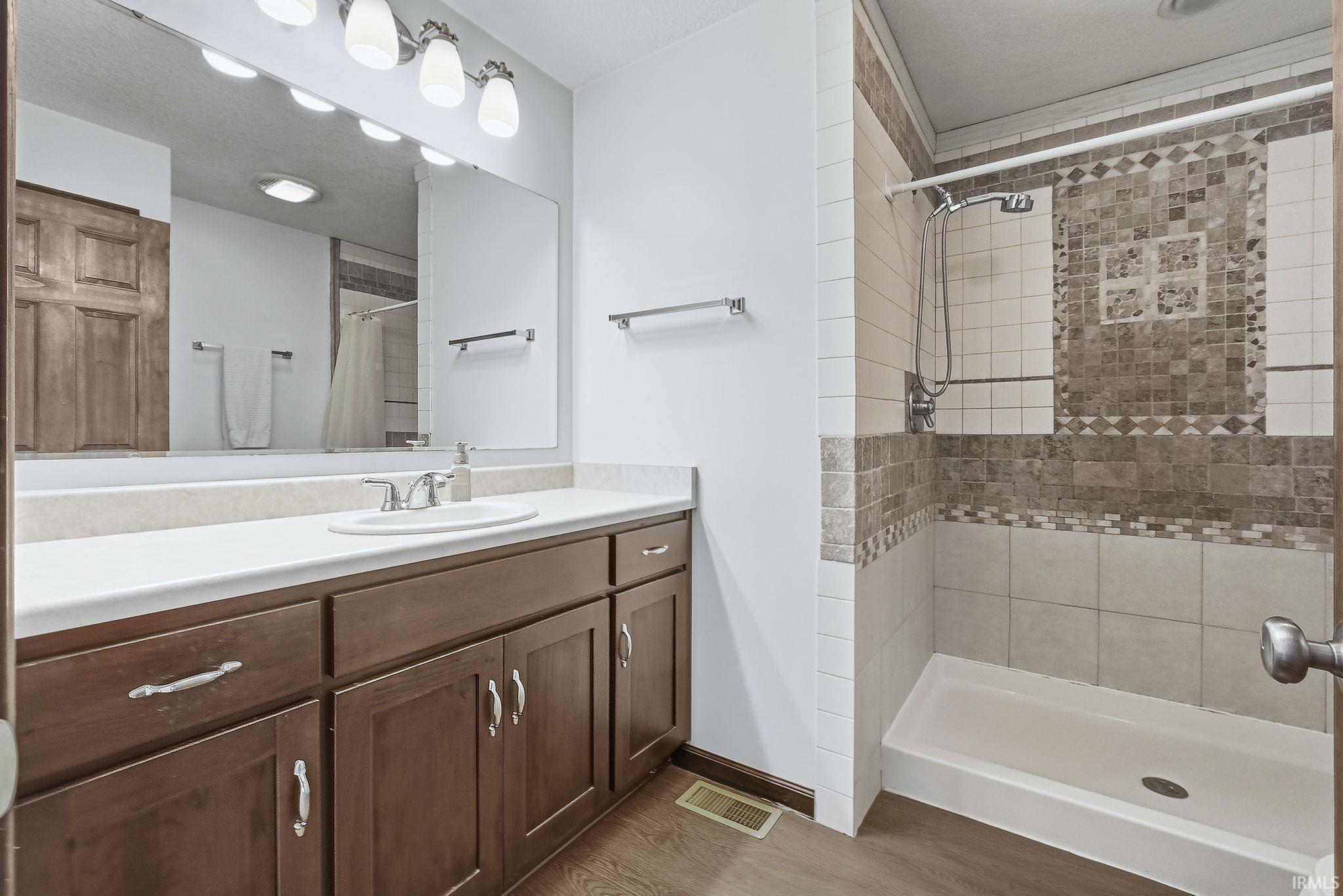 16902 Prine Road Yoder, IN 46798 - Photo 21 of 36