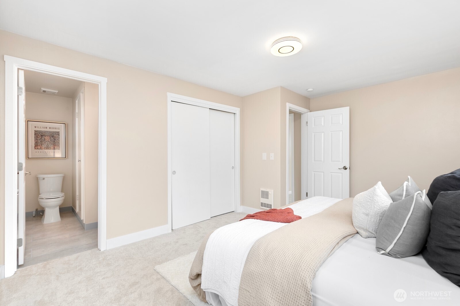 1301 Edmonds Avenue Northeast Renton, WA 98056 - Photo 14 of 40