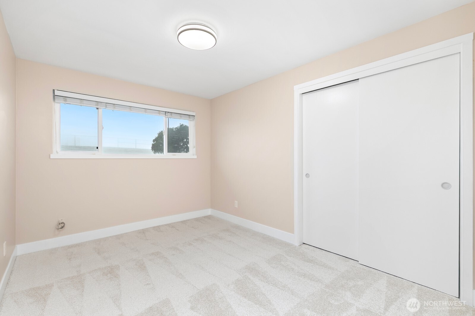 1301 Edmonds Avenue Northeast Renton, WA 98056 - Photo 17 of 40