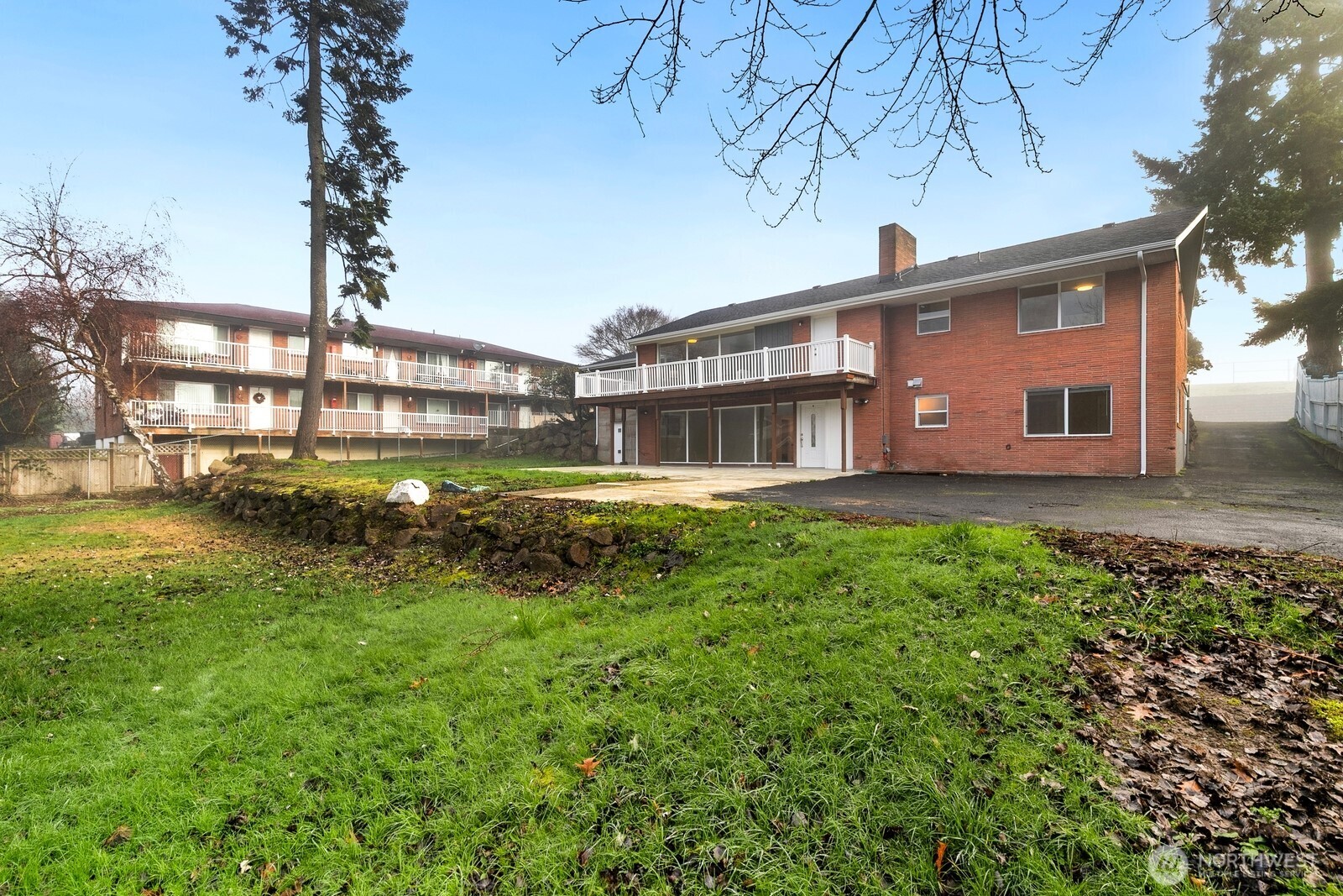 1301 Edmonds Avenue Northeast Renton, WA 98056 - Photo 25 of 40