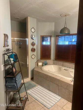 $1,100,000 | 642 Columbine Lane Southwest, Brookhaven, MS 39601