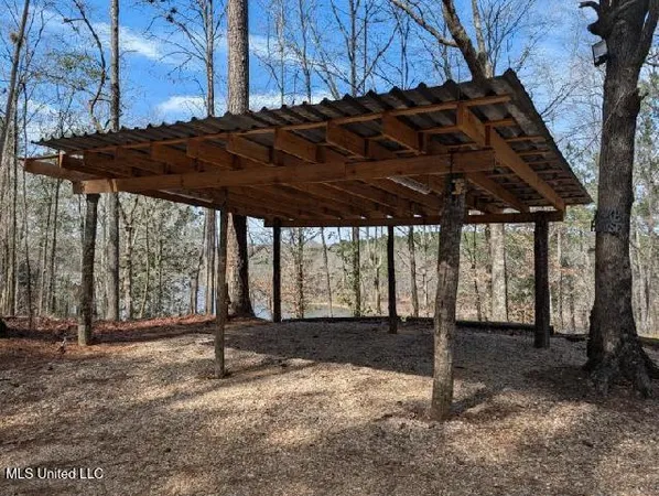 $1,100,000 | 642 Columbine Lane Southwest, Brookhaven, MS 39601