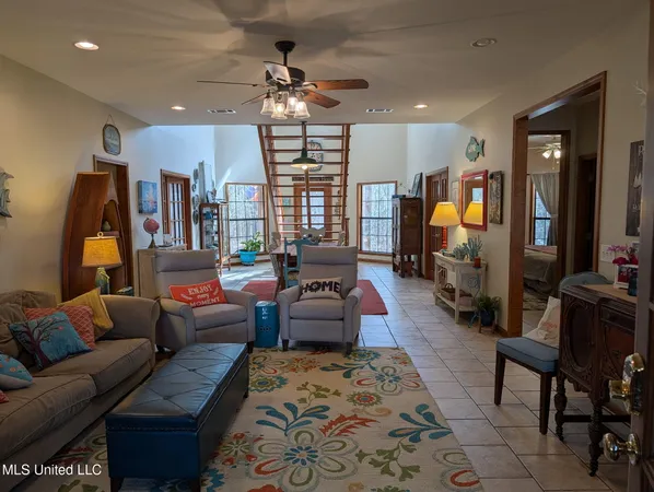 $1,100,000 | 642 Columbine Lane Southwest, Brookhaven, MS 39601