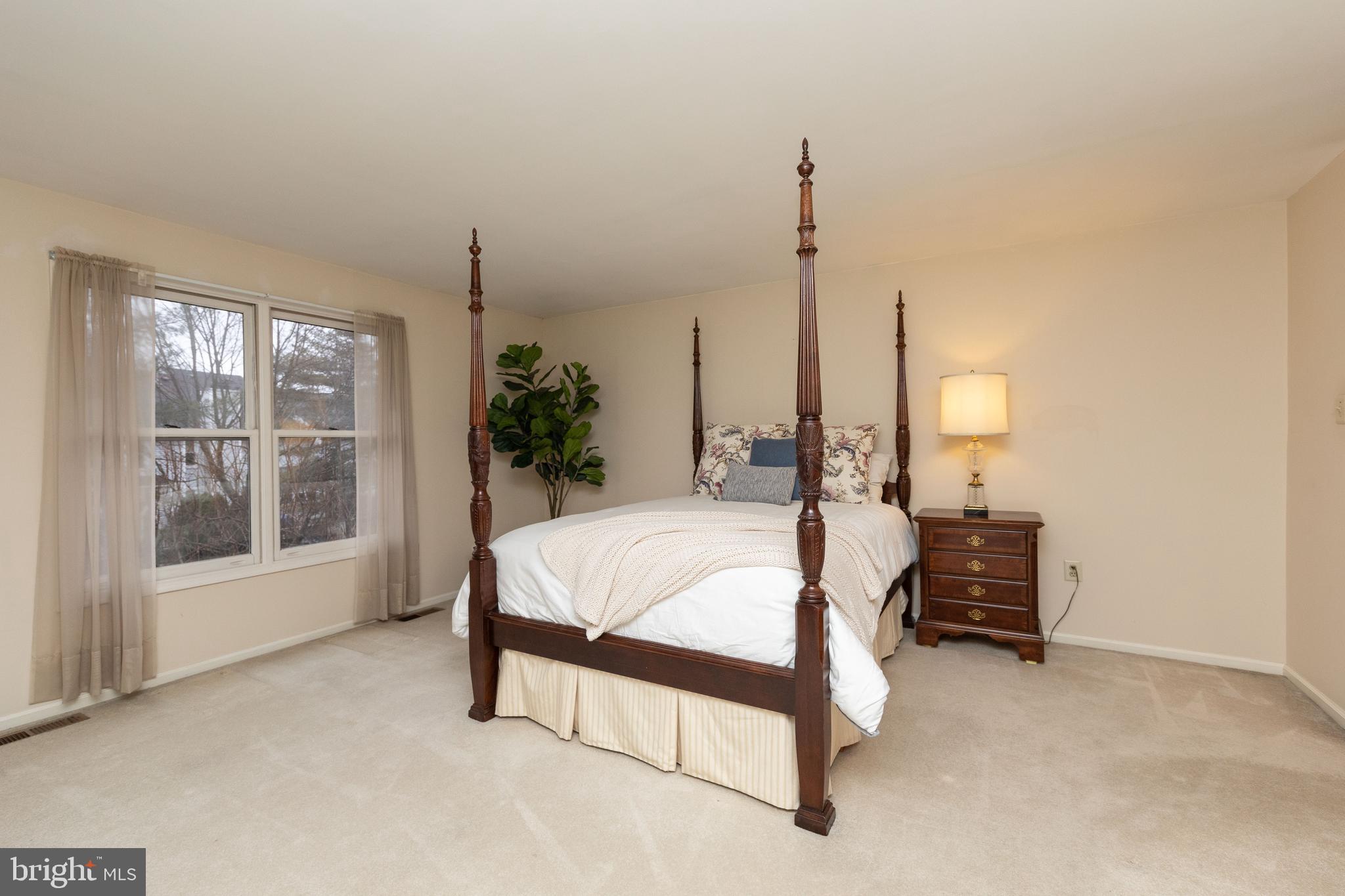 12 Sweetwater Circle Ambler, PA 19002 - Photo 14 of 23 Owner's Suite