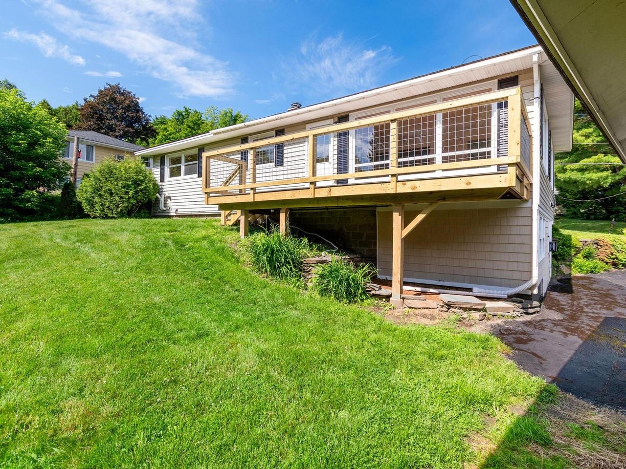 26 Jacques Street Barre, VT 05641 - Photo 3 of 45