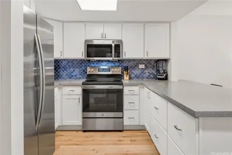 $620,000 | 512 Iolani Avenue, Unit 202, Honolulu, HI 96813