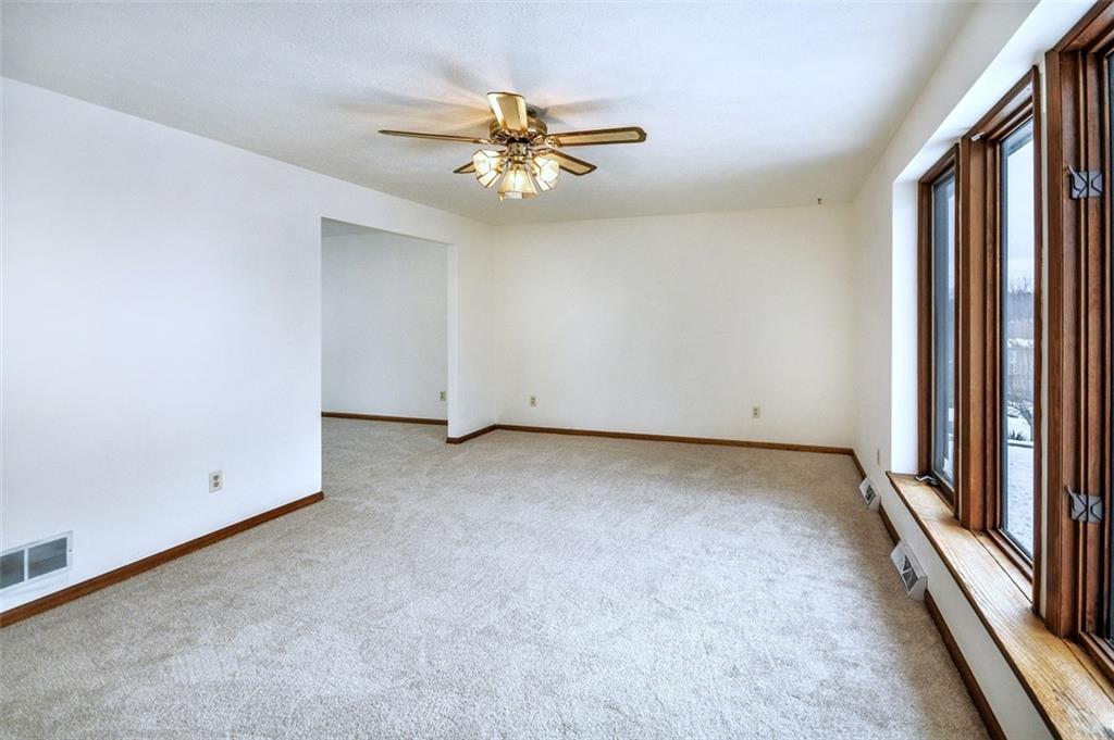 310 Ridgeway Drive Wexford, PA 15090 - Photo 11 of 25 Gallery Image 11