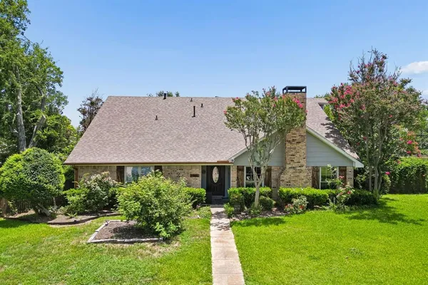 $700,000 | 1802 Longmont Place, Richardson, TX 75081