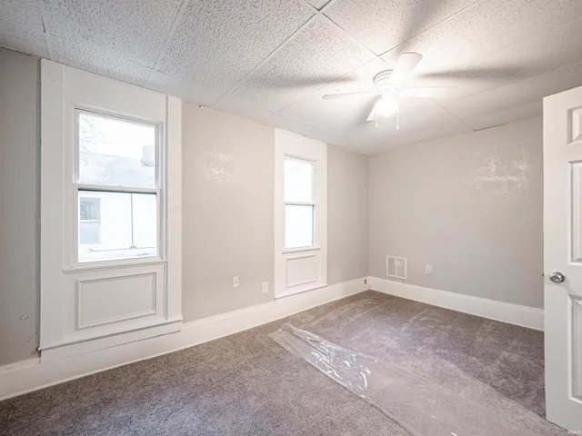 $289,900 | 630 East Water Street, Mount Vernon, IN 47620