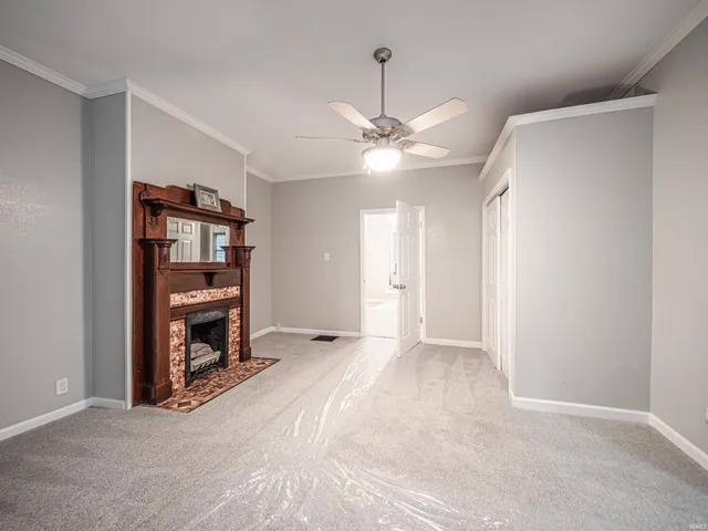 $289,900 | 630 East Water Street, Mount Vernon, IN 47620