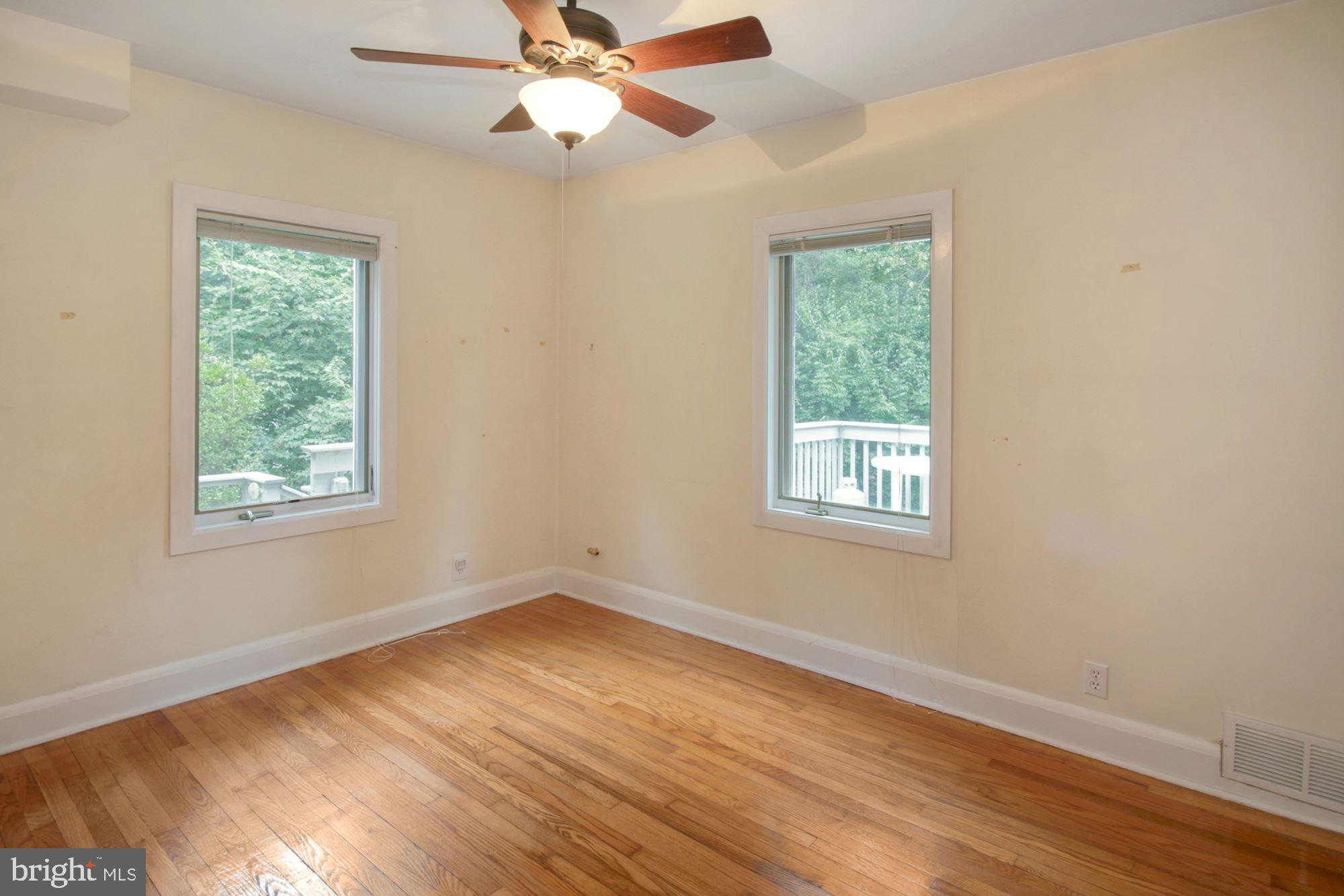 313 Old County Road Severna Park, MD 21146 - Photo 19 of 43 Main level Bedroom #3