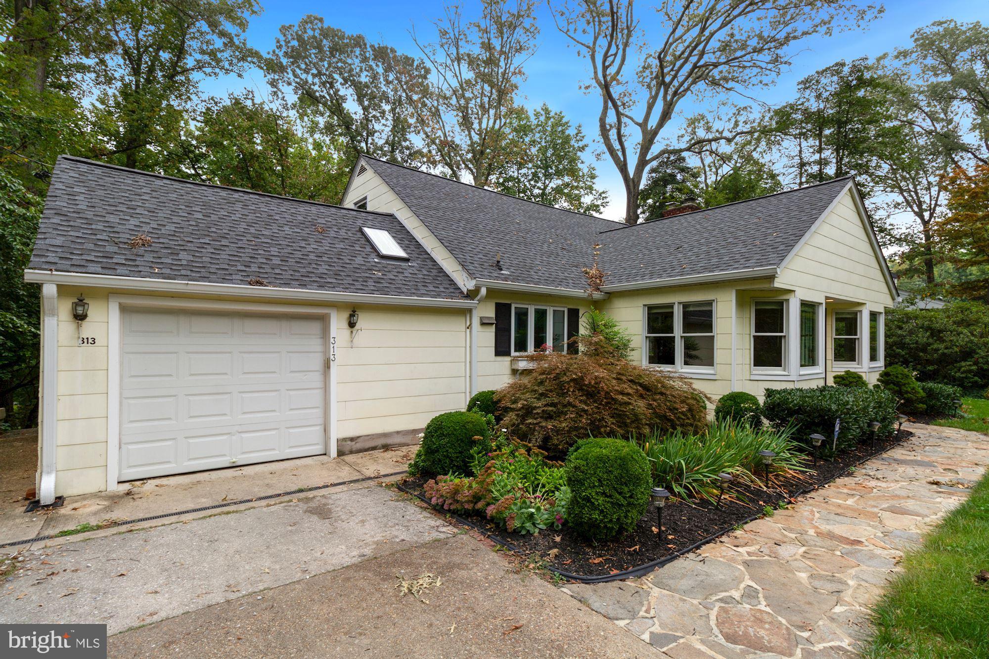 313 Old County Road Severna Park, MD 21146 - Photo 3 of 43 Gallery Image 3