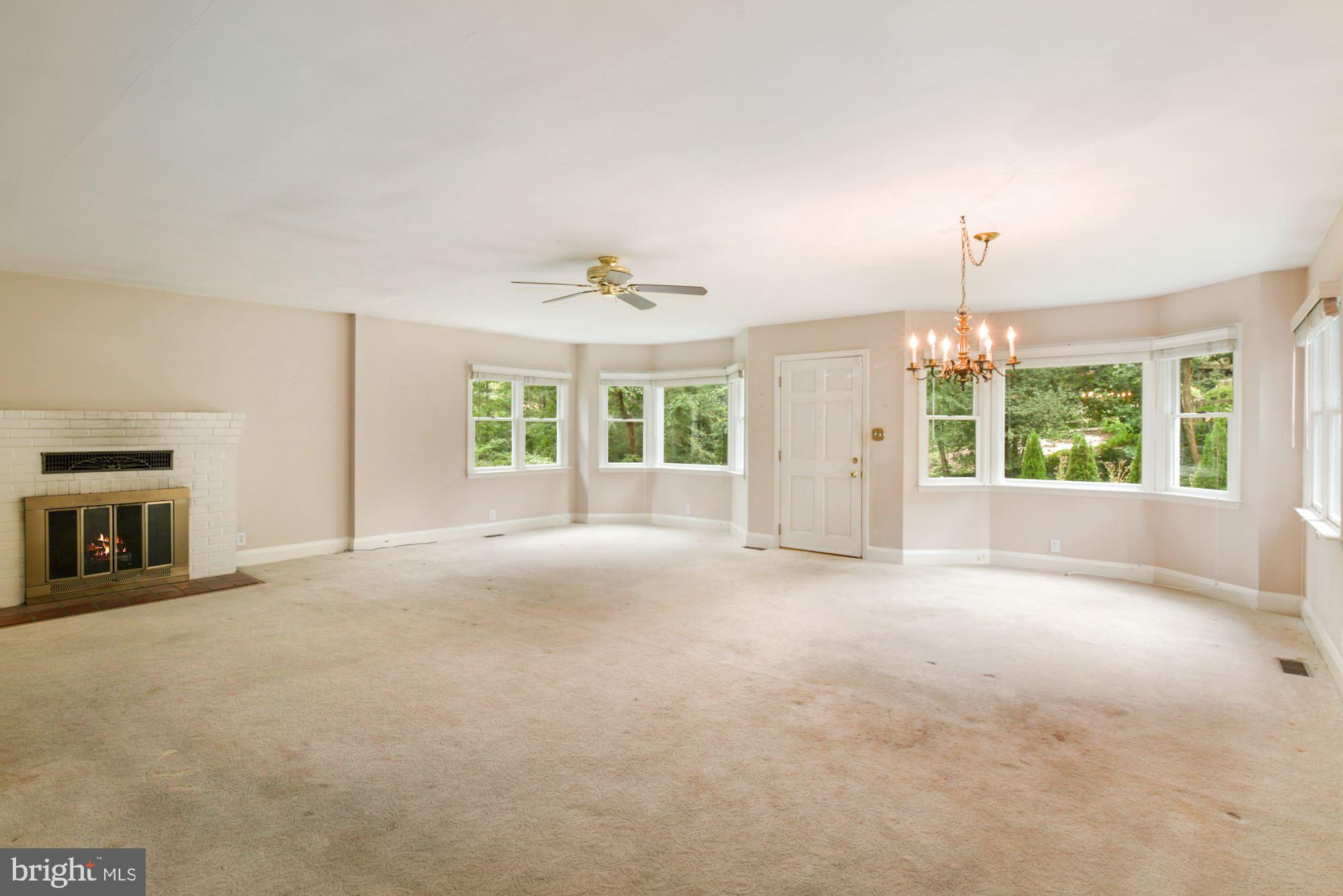 313 Old County Road Severna Park, MD 21146 - Photo 6 of 43 Gallery Image 6