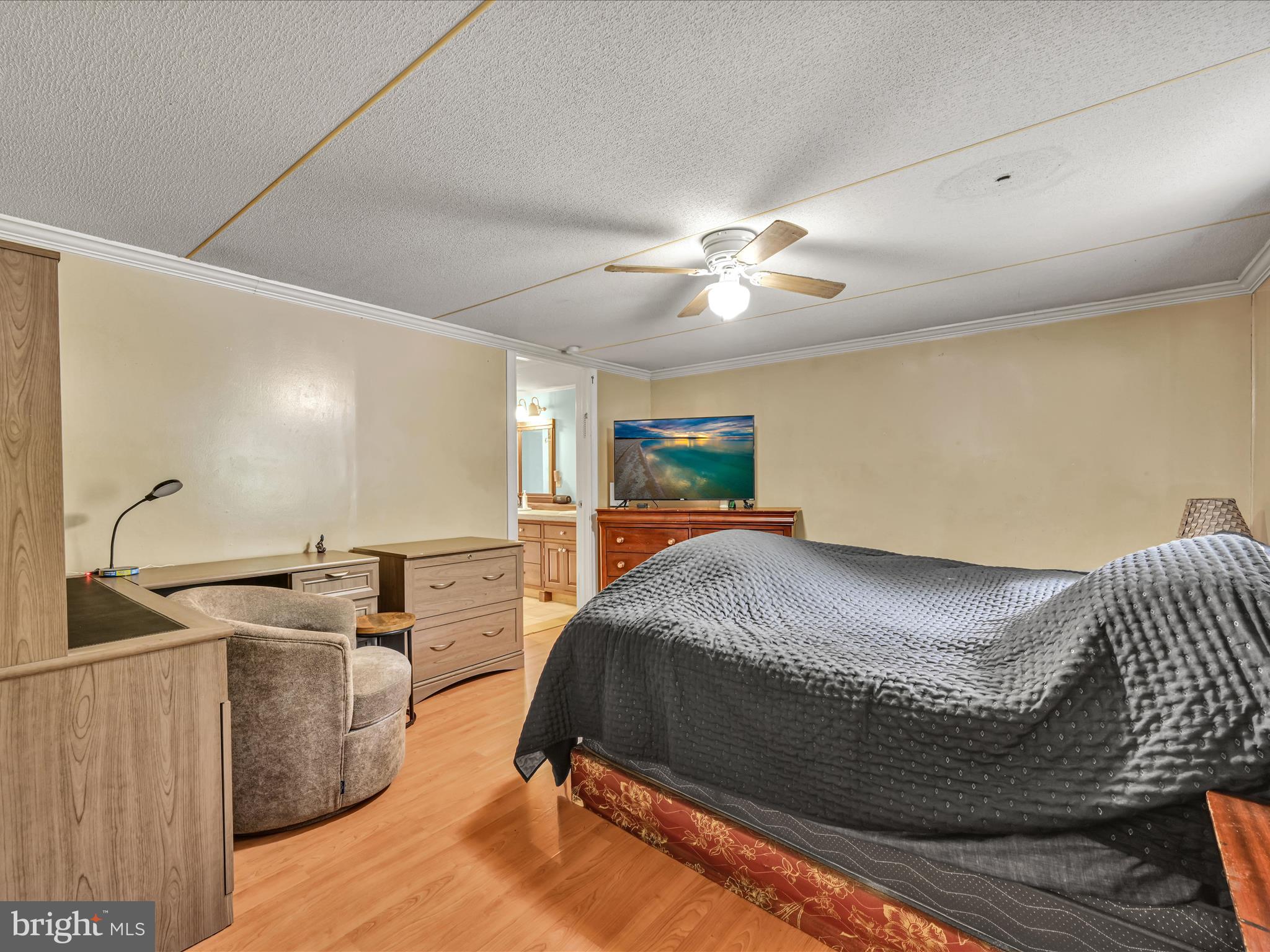 950 Hope Avenue Lititz, PA 17543 - Photo 17 of 26 Primary Bedroom