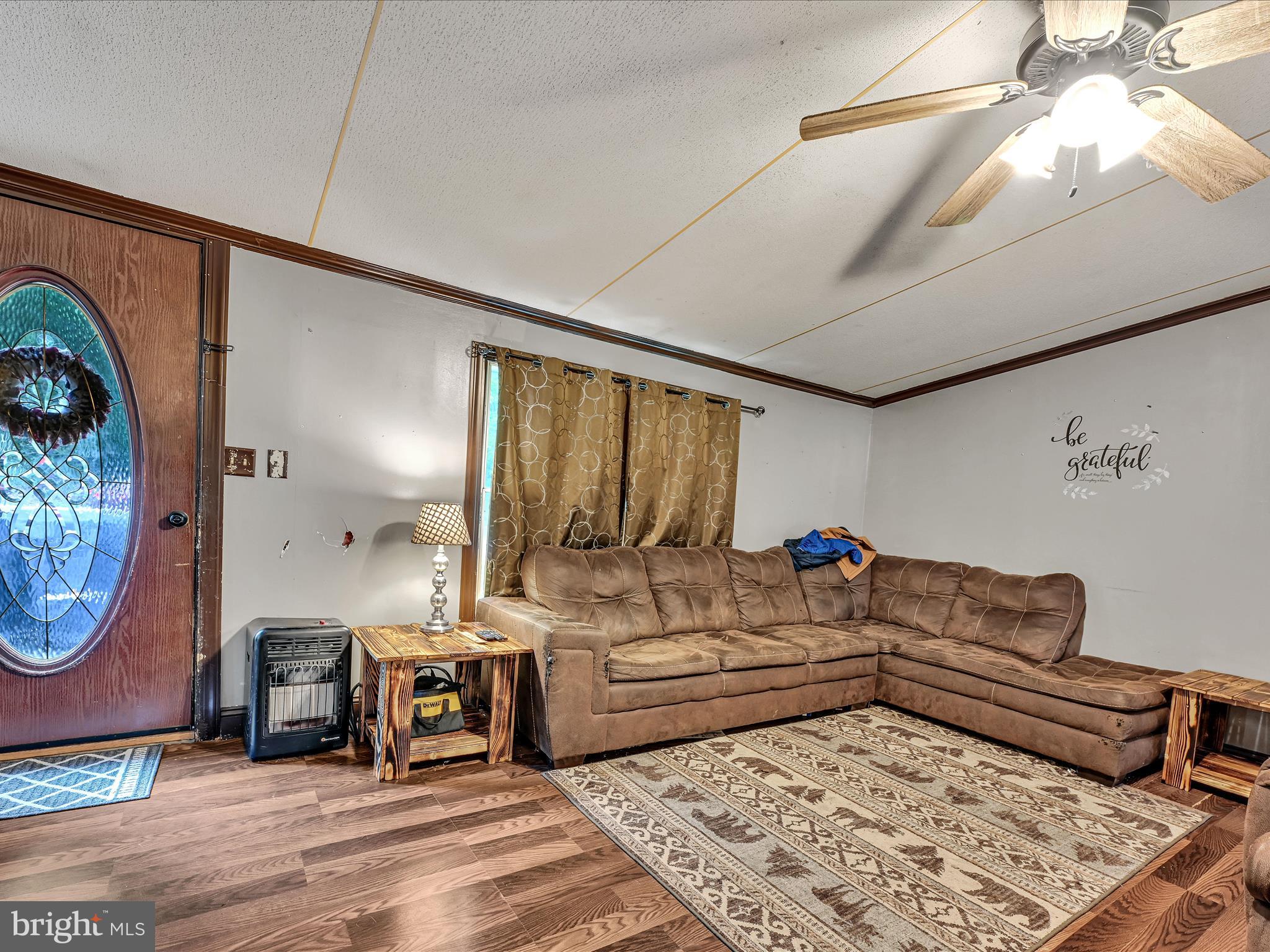 950 Hope Avenue Lititz, PA 17543 - Photo 6 of 26 Living Room