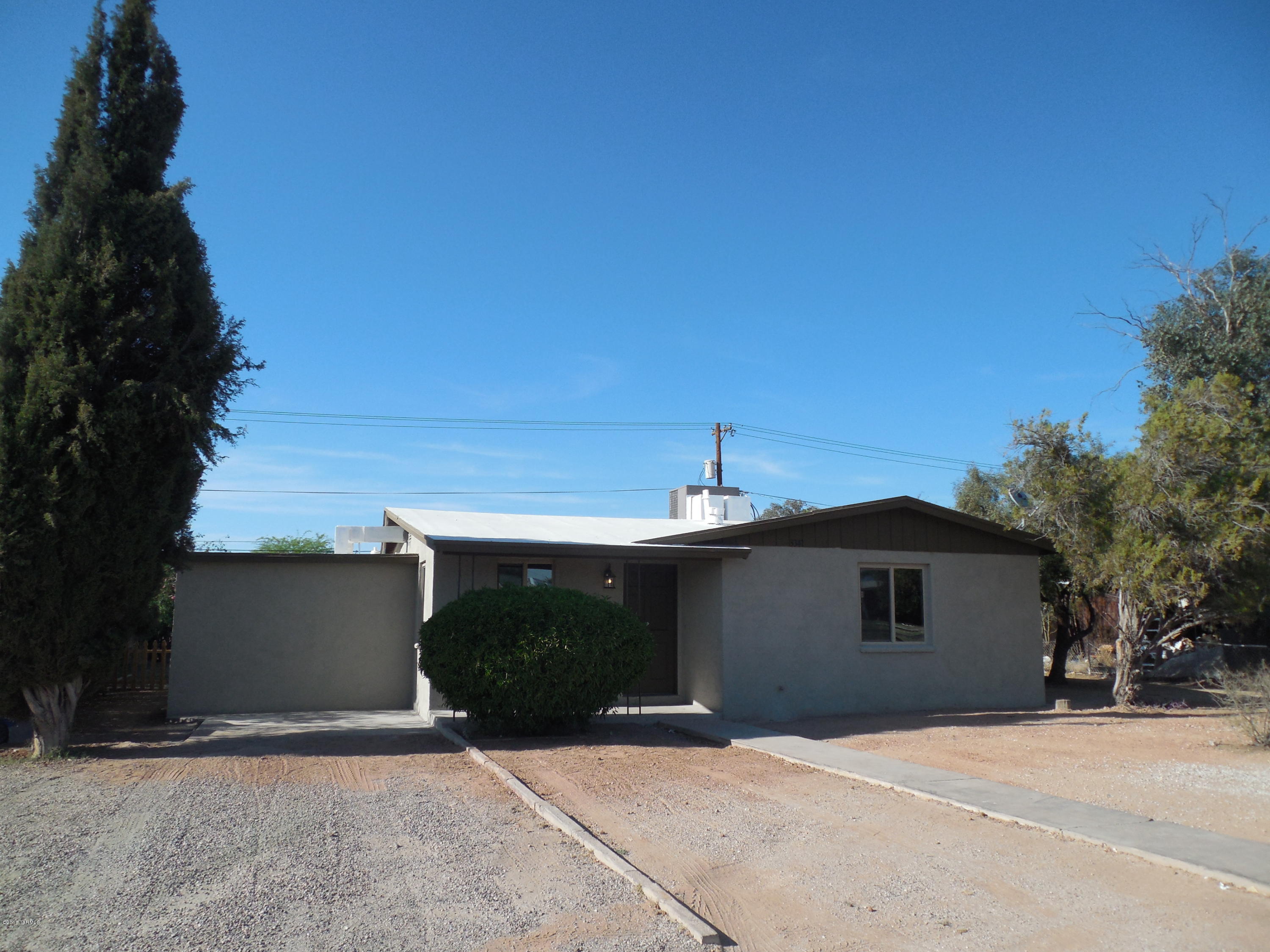 3341 East Silverlake Road Tucson, AZ 85713 - Photo 2 of 26 Gallery Image 2