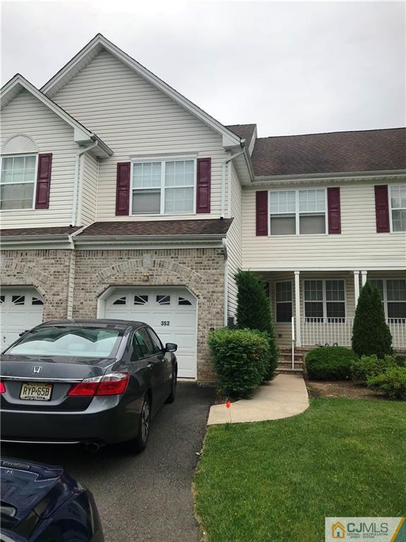 352 Hawthorne Road North Brunswick, NJ 08902 - Photo 1 of 20 Gallery Image 1