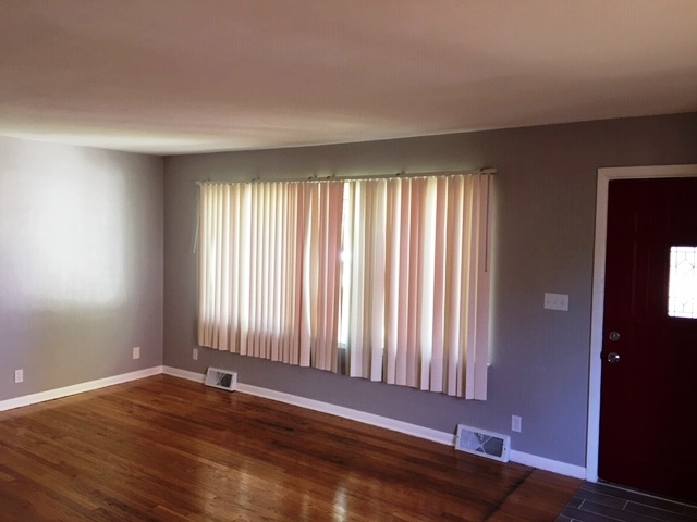 3115 Ruth Street Rockford, IL 61103 - Photo 3 of 11 Gallery Image 3