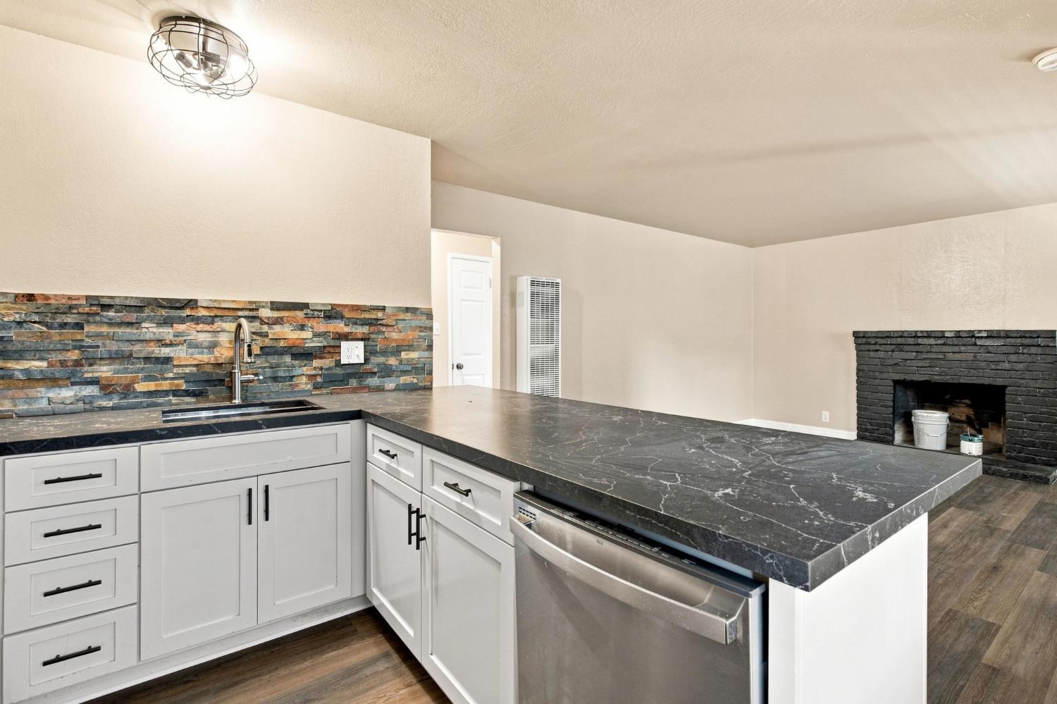 1707 West Swain Road, Unit 3 Stockton, CA 95207 - Photo 15 of 36 Gallery Image 15