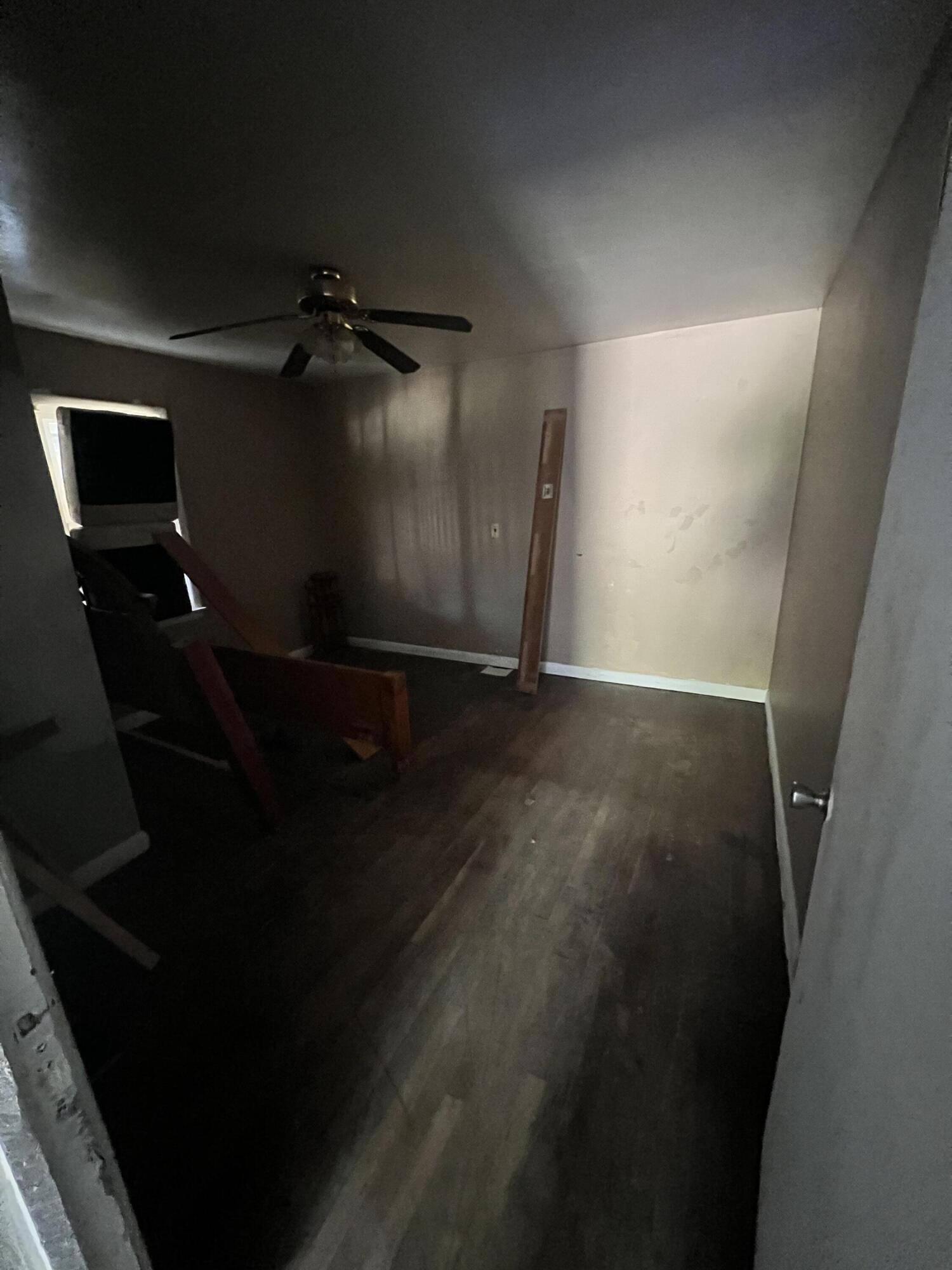 1807 Portersburg Road Manchester, KY 40962 - Photo 13 of 15 EB348E96-159C-4EC7-88C6-A01B648EC04C