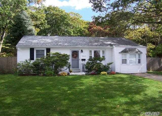 817 Udall Road West Islip, NY 11795 - Photo 1 of 1 Welcome to 817 Udall Rd
