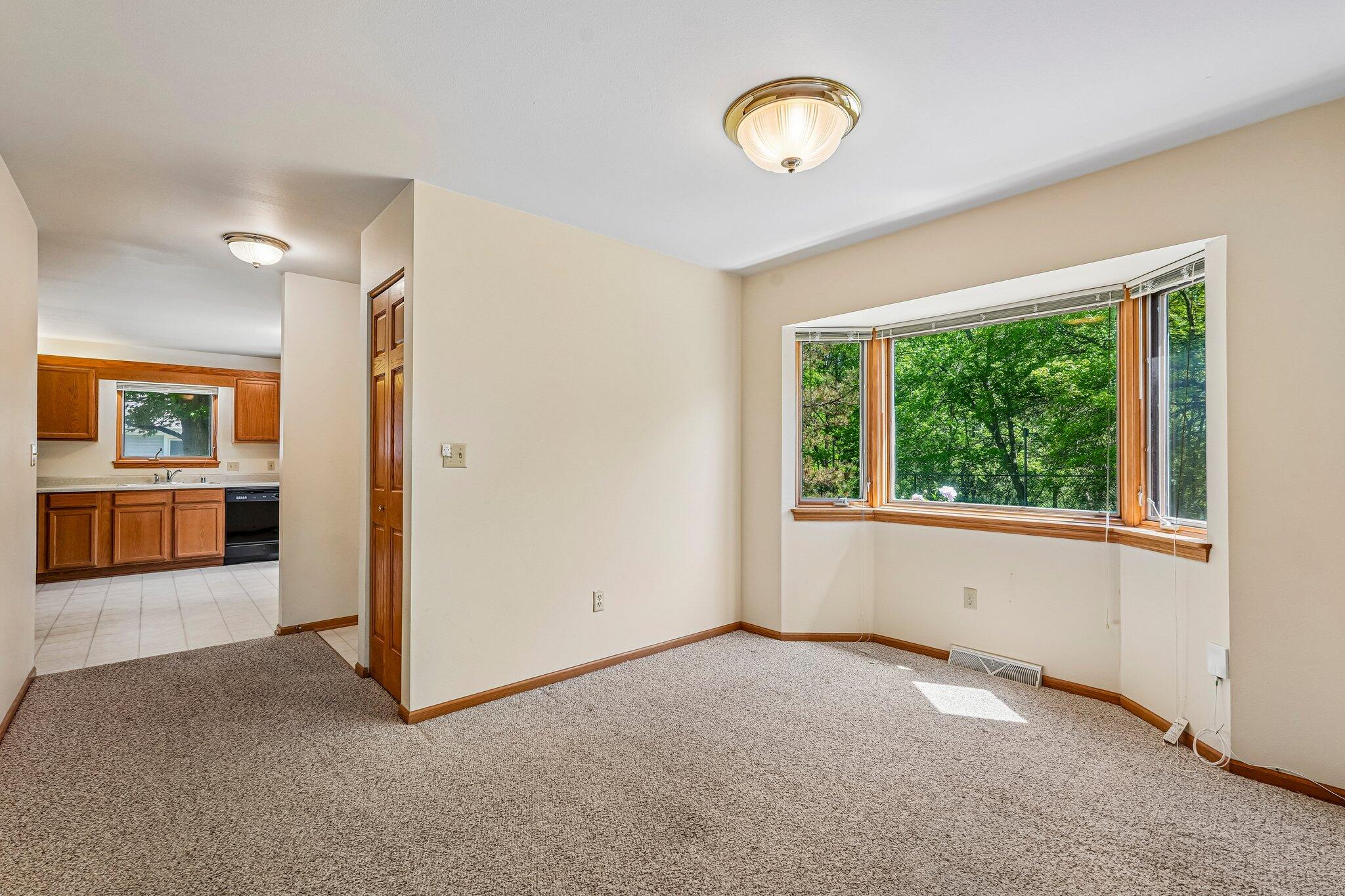 7017 West Hummingbird Court Milwaukee, WI 53223 - Photo 5 of 38 Dining Room