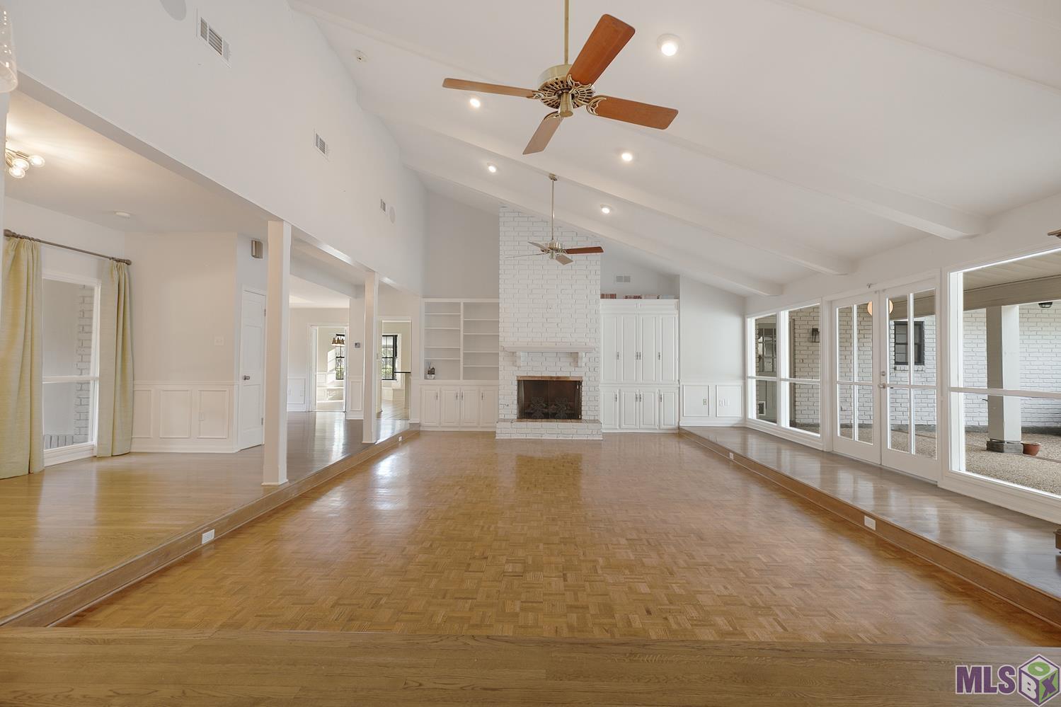 6152 Overton Drive Baton Rouge, LA 70808 - Photo 4 of 26