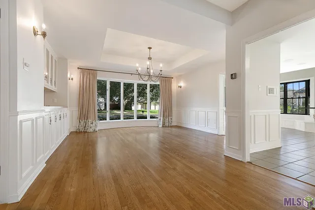 $899,900 | 6152 Overton Drive, Baton Rouge, LA 70808