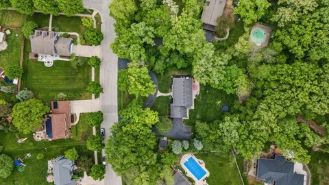 $575,000 | N10-w27274 Rolling Ridge Drive, Waukesha, WI 53188